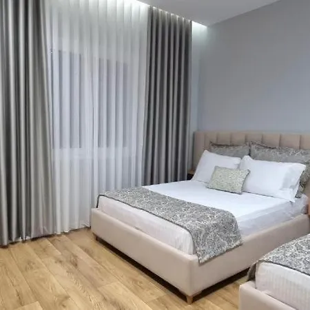 Platinum Apartmentsinnthebeach *