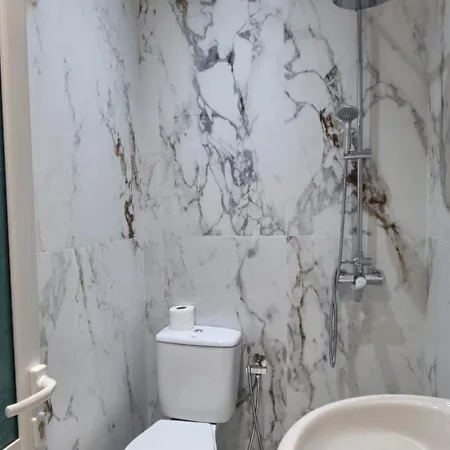 Platinum Apartmentsinnthebeach Гостевой дом *