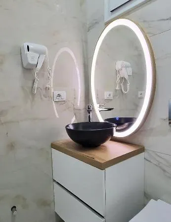게스트하우스 Platinum Apartmentsinnthebeach Vlorë