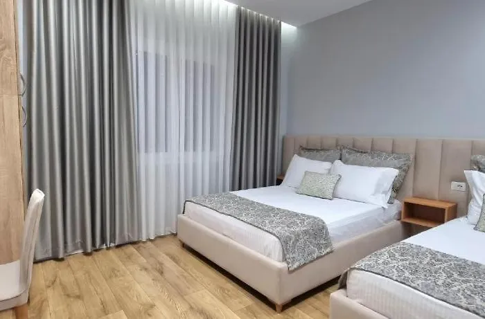 Platinum Apartmentsinnthebeach *